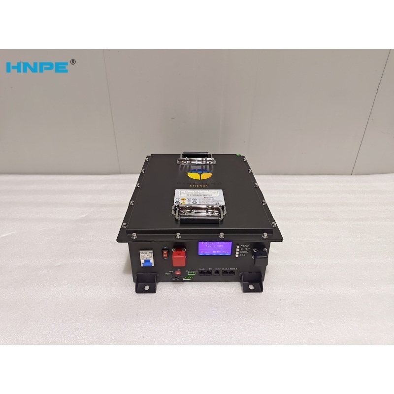 HNPE CE 고품질 LiFePO4 리튬 배터리 25.6V 100AH 랙 마운트형 태양 에너지 저장 배터리, 0-55°C 작동 온도
